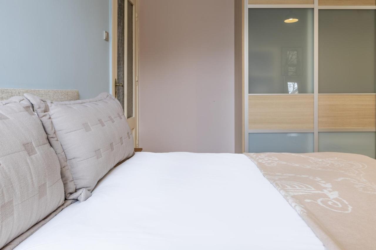 Appartamento Flat With Balcony And Bosphorus View In Beyoglu Provincia di Provincia di Istanbul Esterno foto